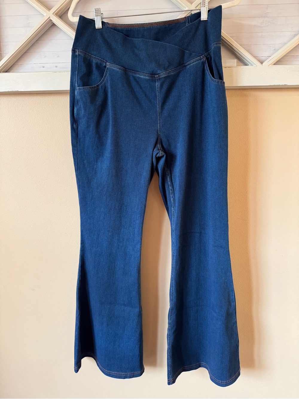 Halara Flex High Waisted Crossover Pocket Washed XL Casual Jeans, NWT Stretchy